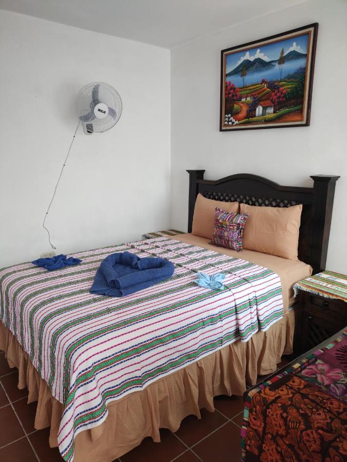Francisco'S Rest House Hotel 안티구아 과테말라 외부 사진